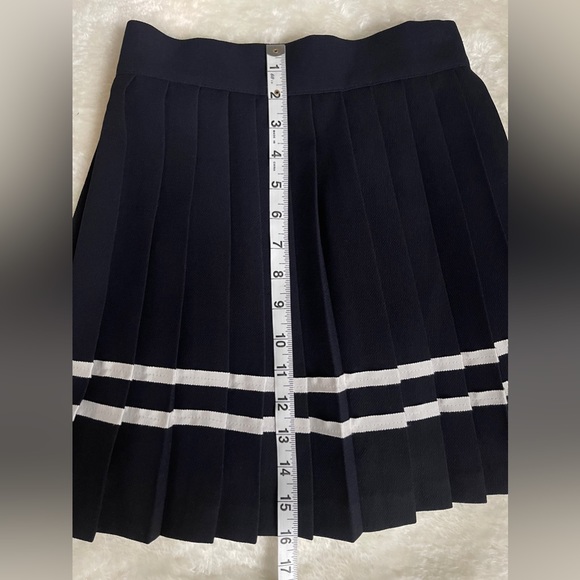 G&P Vancouver - High Waisted Pleated Skirt - Navy + White Ribbon - Size XS-S - Picture 5 of 8